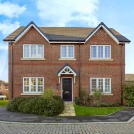 Sleeps 8, off-road parking for 3 cars, pet friendly, welcome hamper