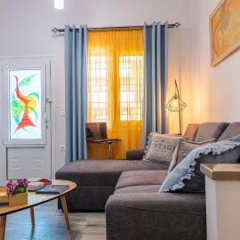 Chill Vibes Luxurious Living House, hotel a Volos