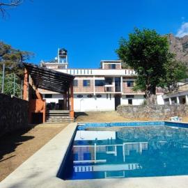 Hostal 38