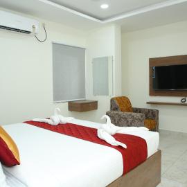 HOTEL MV fortune inn, hotel din Guntur