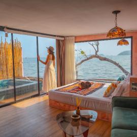 Moroccan Beachfront Pool Villa Koh Larn, hotel en Koh Larn