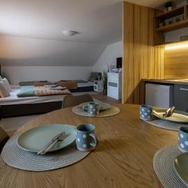 RP Apartmanház, Hotel in Demjén
