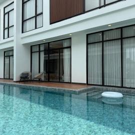 Unique Beach Style 3 Bedroom Villa with Mega Pool