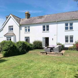 3 Bedroom Coastguard Cottage near Salcombe, Hope Cove, hotel Malborough-ban
