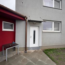apartman pri X Bionic Sphere Samorin 6 km od Casino Card Hotel, Hotel in Blatná na Ostrove