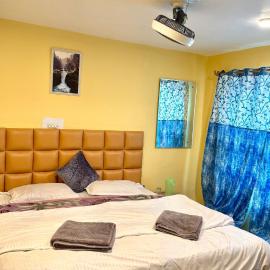 Al Hayat Guest House, hotel a Pahalgam