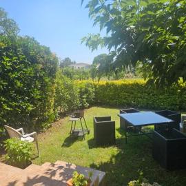 Rez de villa, hotel em Borgo
