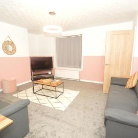 Abbot-4 Bdrm 5 beds Sleeps 7 Ideal 4 Contractors