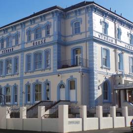 Vernon Guesthouse