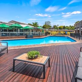Poenamo Hotel, hotell i Auckland