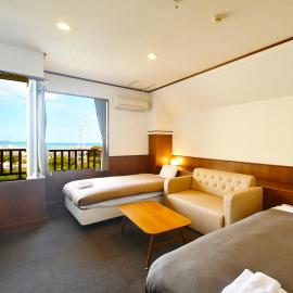 Purari OKINAWA, hotel sa Okinawa City