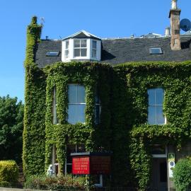 A-Haven Townhouse Hotel