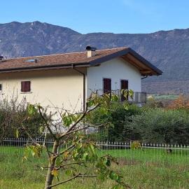 Casa Claudia lago d'Idro