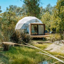 Don Aniceto Lodges & Glamping, hotelli kohteessa Luján