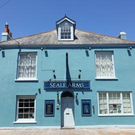 Seale Arms、ダートマスのホテル
