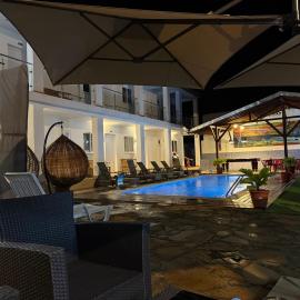 Hotel Kenito, hotel in São Tomé