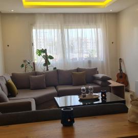 Private room in a shared apartment with pool