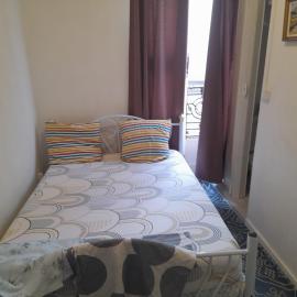 Studio abir, hotel in Saint-Ouen