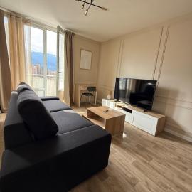 Le Green -5p-2 rooms- Free parking -Clim mobile