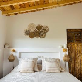 Love room Le Cabanon Spa, hotel din Arles