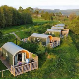 Grange Beck Farm Glamping, hotel in Kildwick