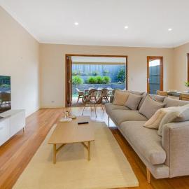 Aria House - Henley Beach - Family Holiday Beachside BBQ, hotel i Henley Beach