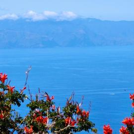 Villa con increíbles vistas al océano y la Gomera, hotel a Chío