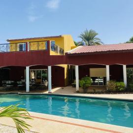 La Villa Tila, hotel din Warang