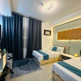 2 Bed Luxe Stay with Netflix and Pool, 10 min walk to Fuente - the Heart of Cebu City
