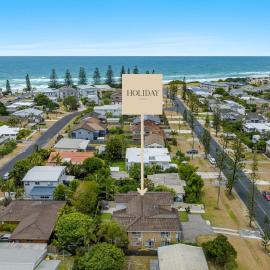 Seatown - Spacious Townhouse Close to Pippi Beach & Yamba Shops - Holiday Yamba