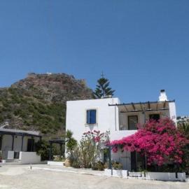 Kouvaras Apartments, ξενοδοχείο στα Κύθηρα