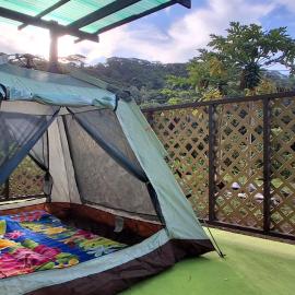 Viesnīca Camping Nany pilsētā Taputapuapea