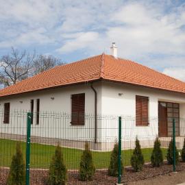 Kakasszéki Vendégház, hotel in Székkutas