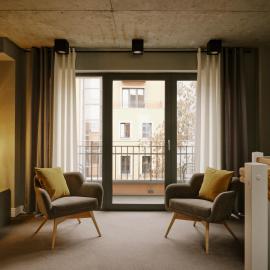 Art Apartments