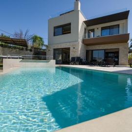 Almi-Cove Hilltop Villas