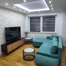 Willa Zuzanna Apartamenty，烏斯特龍的飯店