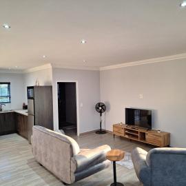 Skyline unit2, hotel en Edenvale