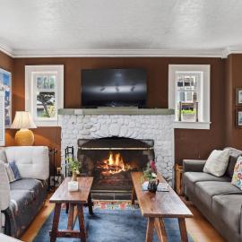 Susans Beach Cottage Steps to Sand & Surf!, hotel a Manzanita