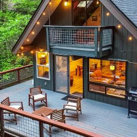 Bellingham A-Frame - Hot tub - Fireplace - Firepit