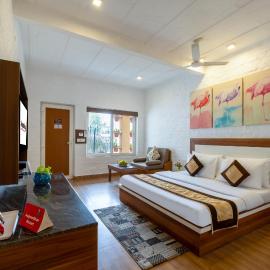 Aapno Ghar Resort & Amusement Park, hotel a Gurgaon