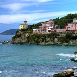 Hotel Baia Del Sorriso, отель в Кастильончелло