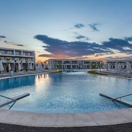 Blue Lagoon Queen, hotel Kalívia Poligíruban
