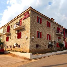 Hotel Esperides, хотел в Кардамили