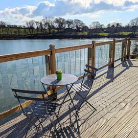 Otter's Pool Studio Apartment at Galwad Y Mor