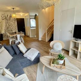 Spacious house for up to 10 people in Vertou, hotel em Vertou