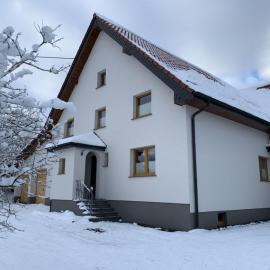 Ferienwohnung Eifelhöhe Pützer, hotell sihtkohas Hellenthal