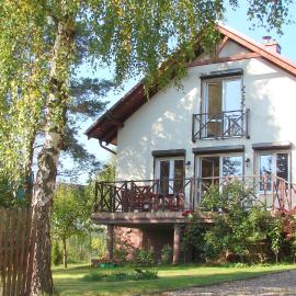Dom nad jeziorem Lewinko Kaszuby, hotell i Pobłocie