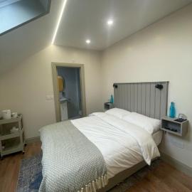 Gills Courtyard Accommodation, Hotel in Crossmolina