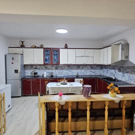 Maria Guest House, hotel v mestu Përmet