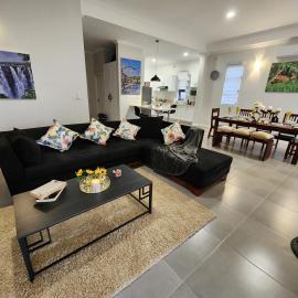 Entire Villa with Pool Vic Falls, hotel in Victoria Falls